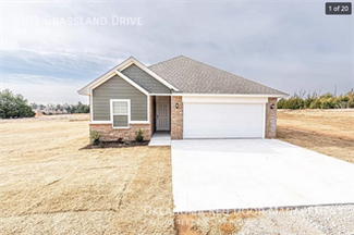 5301 Grassland Dr, Guthrie, OK 73044