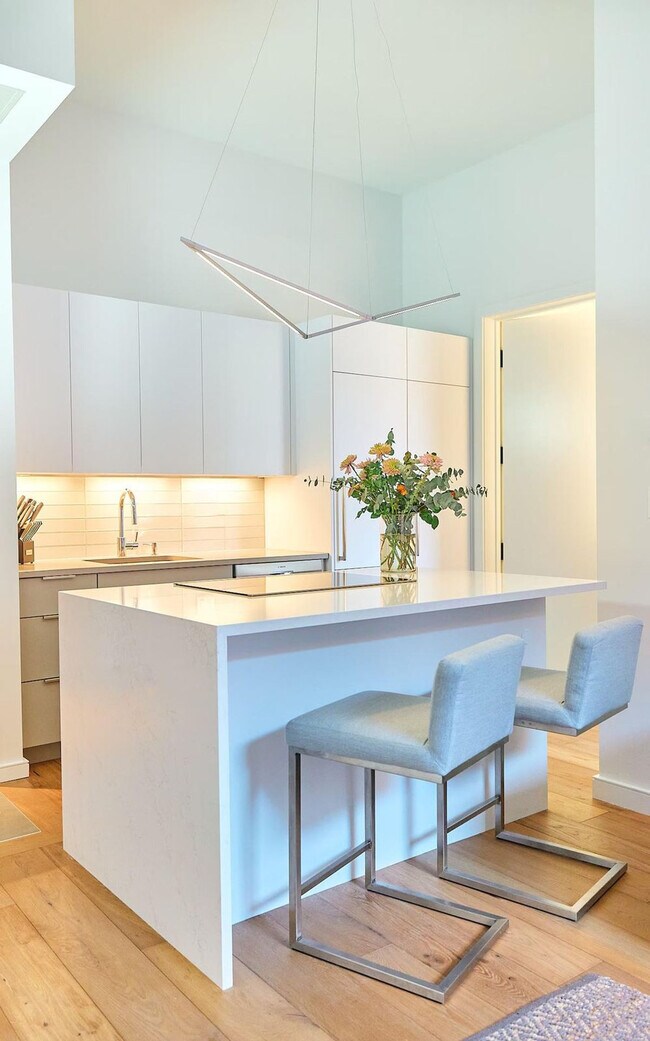 121 Middle St unit ID1366939P, Portland, ME 04101 - photo 2