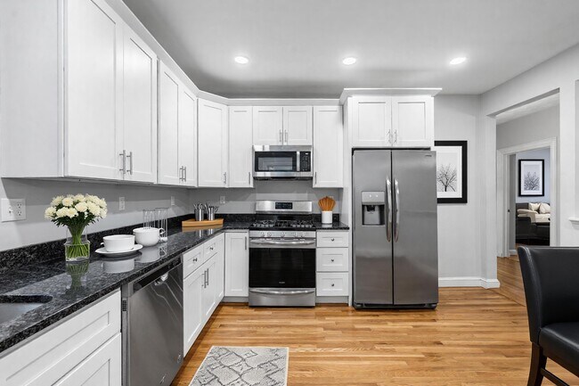 1433 Cambridge St unit 1433 Cambridge Stree, Cambridge, MA 02139 - photo 3