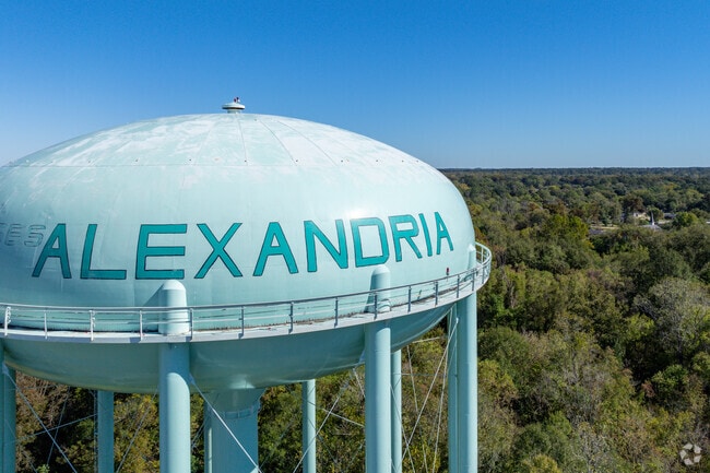Acadian Village rests on the northern side of Alexandria.