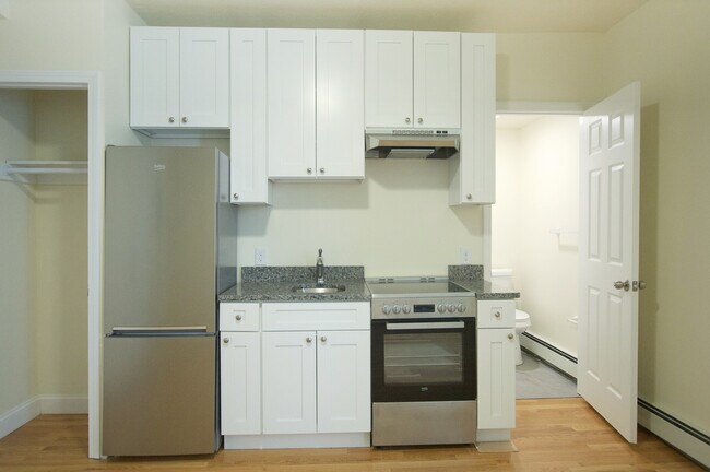 21 Symphony Rd unit 31, Boston, MA 02115 - photo 4