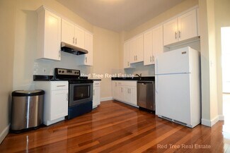 1728 Beacon St Unit 1, Brookline, MA 02445