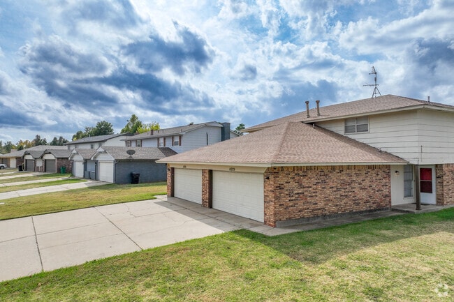 Chisholm Creek offers a wide variety of housing options such as duplexes.