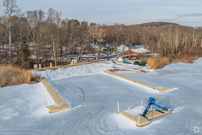 Sycamore Park in Mahopac is the perfect spot for swimming, sports, and relaxing by the water.