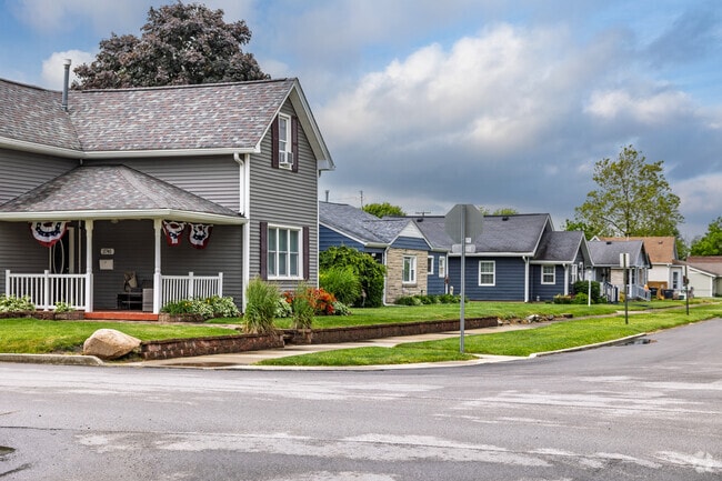 Well-maintained older homes line the streets of Elwood.