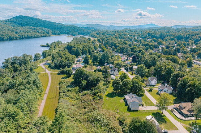 Residents of Lebanon are on the boarder of the Connecticut River.