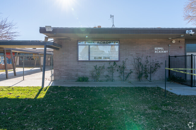 The student population of Keppel Academy is 268 and the school serves 5-8.