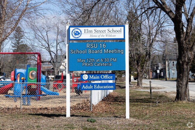 Students in the greater Mechanic Falls region attend Elm Street Elementary School for their primary education.