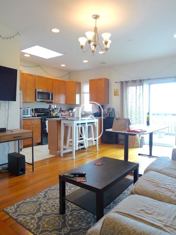 4 Fisher Ave, Roxbury Crossing, MA 02120 - photo 2