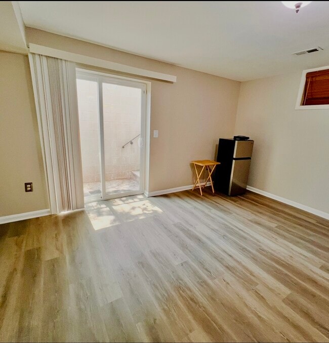 9538 Clematis St, Manassas, VA 20110 - photo 3