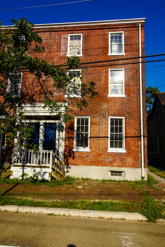 32 Market St, Salem, NJ 08079 - photo 2