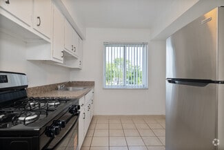 21831 Libby Rd, Bedford, OH 44146