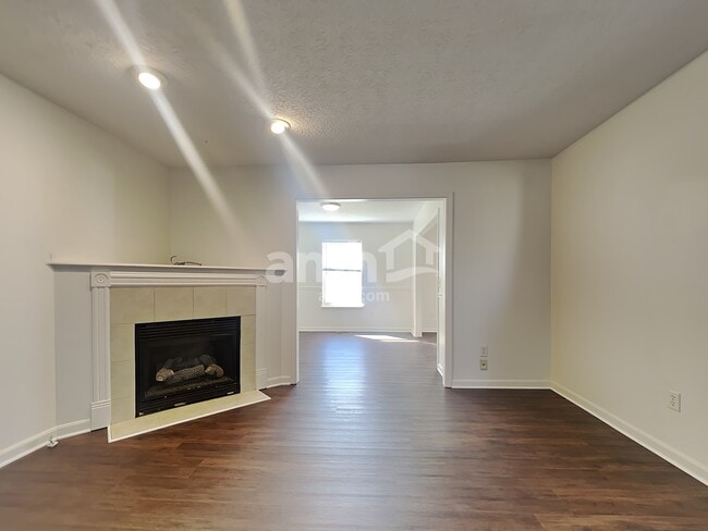 2055 Whispering Wind Ln, Amelia, OH 45102 - photo 3