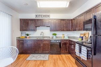 3700 Kingwood Dr, Kingwood, TX 77339