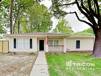 21880 Silver Oak Ct, Porter, TX 77365
