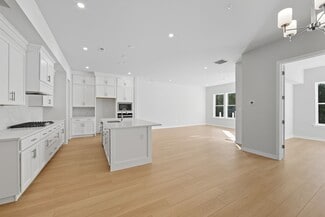 117 River Trail Cir, King of Prussia, PA 19406