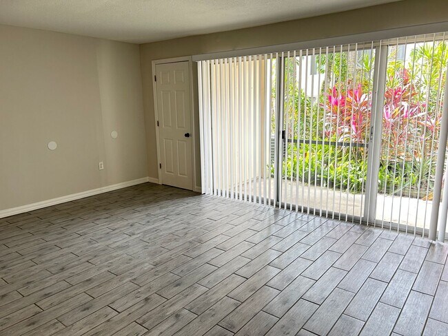 608 Orange Dr unit 181, Altamonte Springs, FL 32701 - photo 5