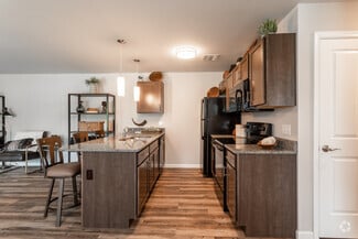 1 Wyndham Dr, York, PA 17402