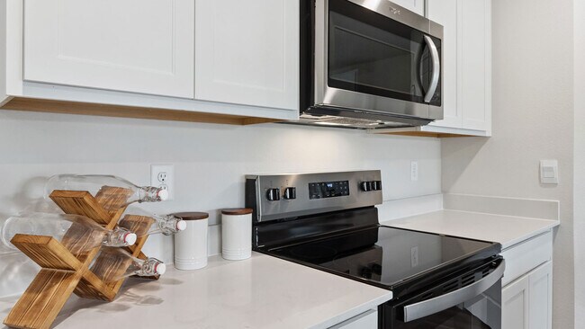 2799 Adeline Ave, Winter Haven, FL 33881 - photo 7