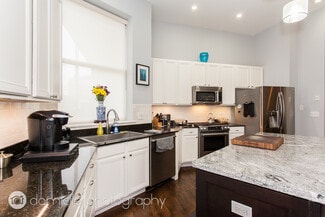 2113 W Washington Blvd Unit 1, Chicago, IL 60612