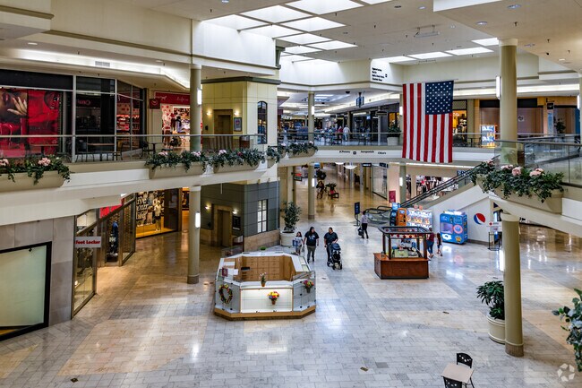 The Crossroads Mall is located about 10 minutes from Parkview Hills and contains many favorites.