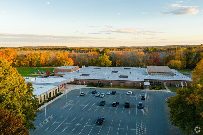 Hastings Elementary School is a great school for students K-5 in Westborough.