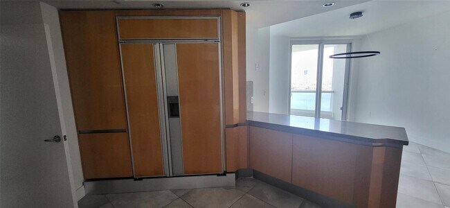 Williams Island 2600 unit 1603, Aventura, FL 33160 - photo 4