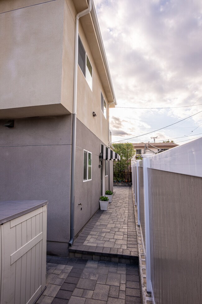 1637 N Allen Ave unit 1637, Pasadena, CA 91104 - photo 3