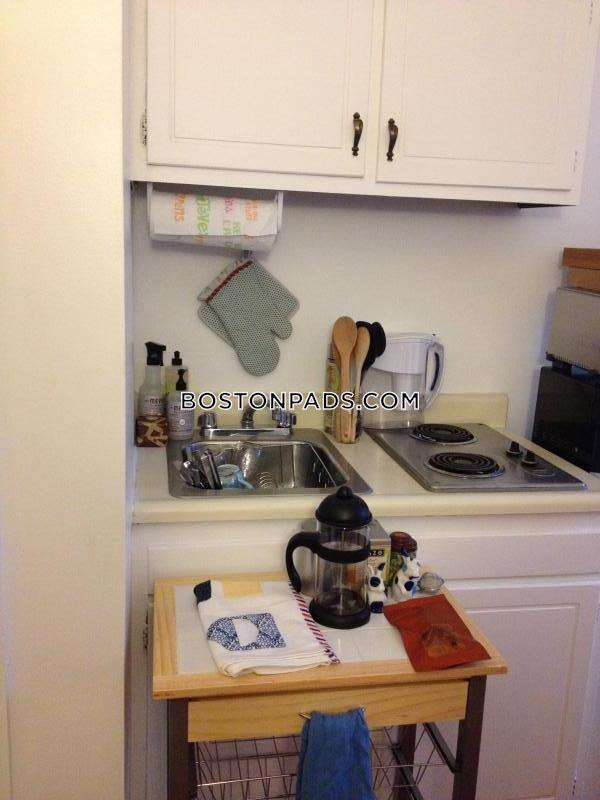 854 Beacon St Unit 4, Boston, MA 02215