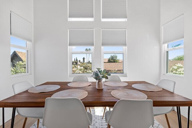 4637 N 8th Place unit ID1366952P, Phoenix, AZ 85014 - photo 3