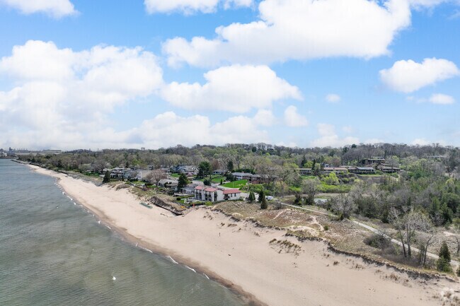 With beautiful beaches and spectacular views, Ogden Dunes is a highly desirable place to live.