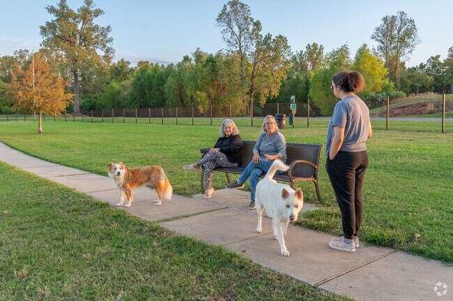 Mot-Carterville is a mostly rural neighborhood, but residents drive to the Shreveport dog park.
