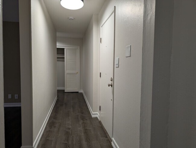 590 El Dorado Ave, Oakland, CA 94611 - photo 4