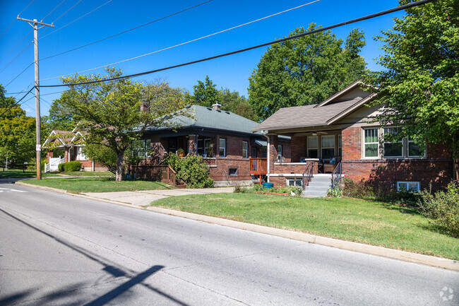 There are a wide variety of home styles throughout Old Southwest.