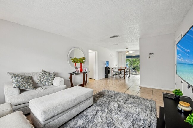 Roselea Manor Apartments, Sanford, FL 32773 - photo 6