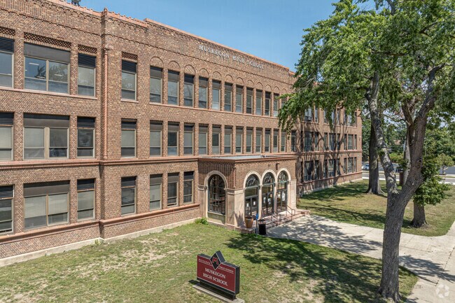 Muskegon High School receives a C-plus grade from Niche.