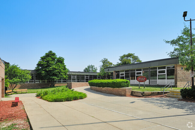 Allen Elementary is a highly rated school with an overall A-grade by Niche.