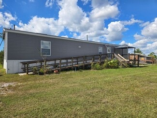 385 Sunshine Rd, Port St. Joe, FL 32456