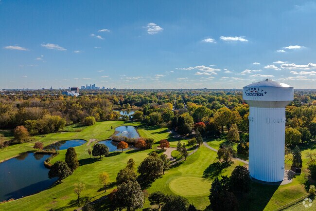 Green spaces near Grandview provide ponds and seasonal scenery.