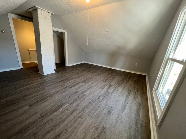 Upstairs bedroom 4