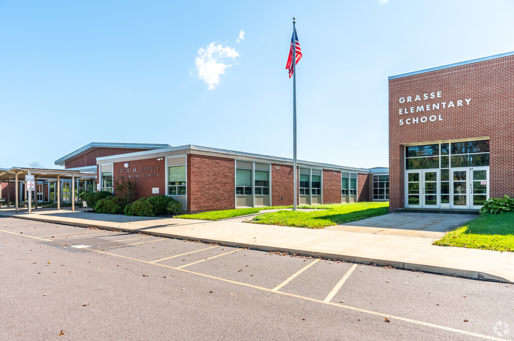 Grasse Elementary School, Rankings & Reviews - Homes.com