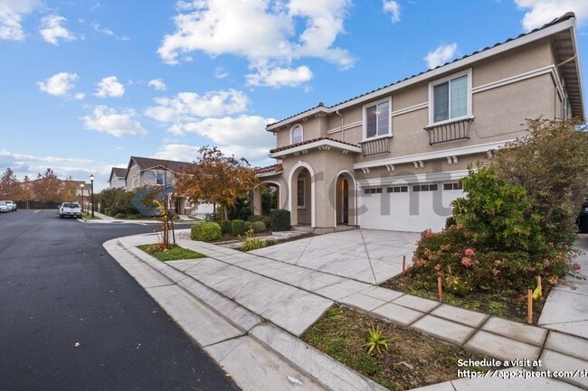 471 E Hydrangea Glen, Tracy, CA 95391 - photo 2