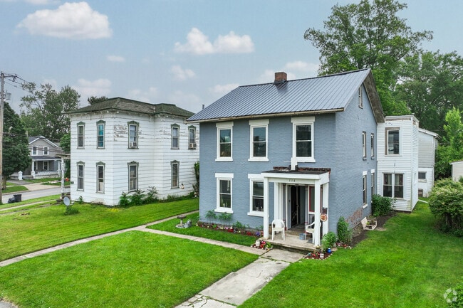 The homes encompassing downtown Norwalk are historical homes of all varieties.