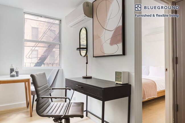 184 Prince St unit FL3-ID1515, New York, NY 10012 - photo 3