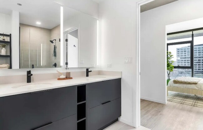 219 N Elizabeth St, Chicago, IL 60607 - photo 6