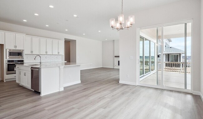 5008 Hickory Oaks St, Castle Rock, CO 80104 - photo 7