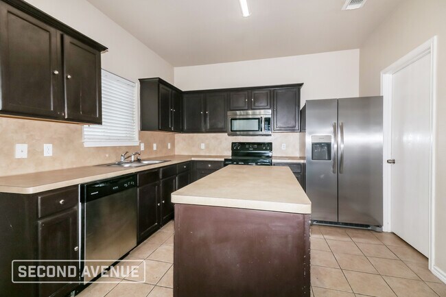 3910 Annemasse St, Corpus Christi, TX 78414 - photo 5