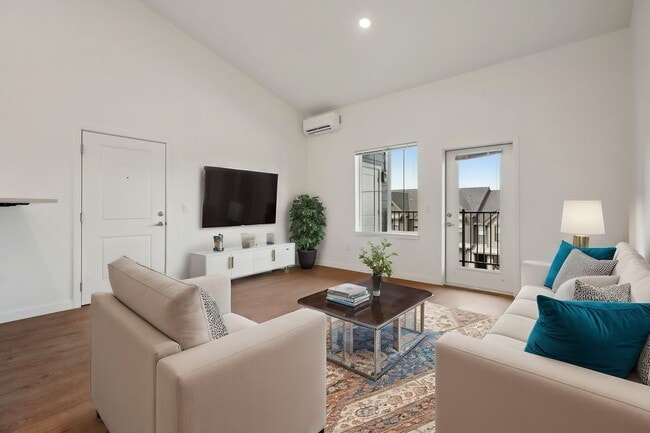 The Hamlet at Curtin Creek – Spacious Modern Living, Vancouver, WA 98686 - photo 3