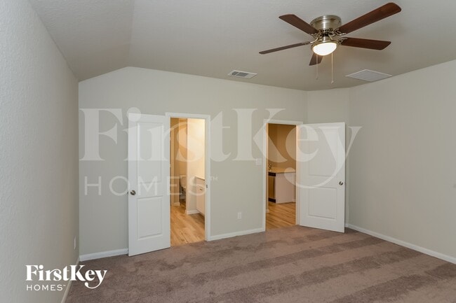 14006 Feed Park, San Antonio, TX 78252 - photo 5