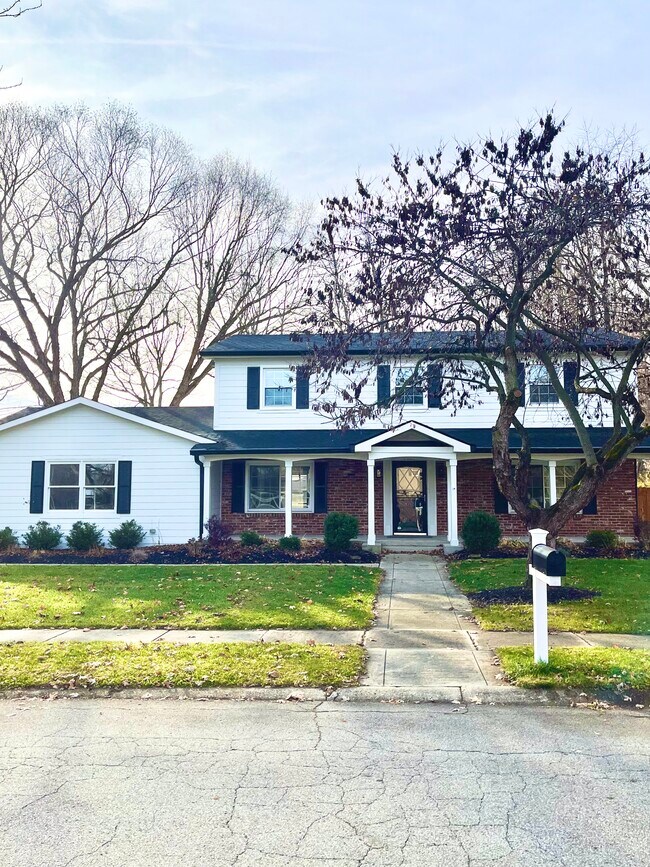 3803 Brunswick Dr, Carmel, IN 46033